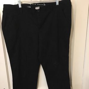 Black boyfriend chinos